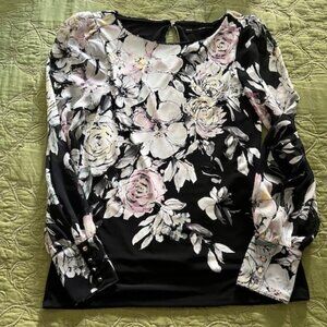 White House Black Market Blouse ~ Size XS